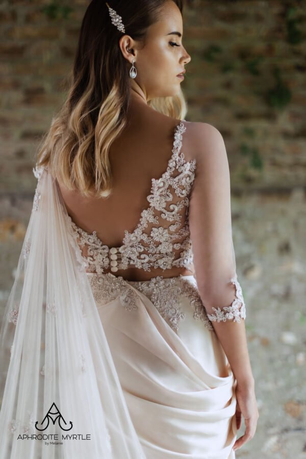 Look 4 - Lelya bridal - Image 6